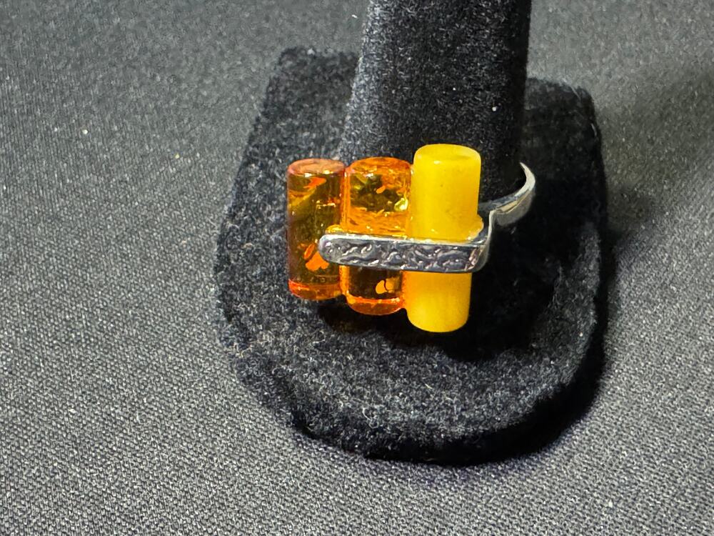 Vintage 925 Sterling Amber Ring Cylinder Bars of Amber 9.5